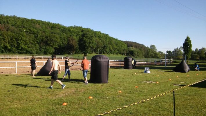 archery tag paintball ‌łuczniczy atrakcja na imprezy eventy pikniki kolonie